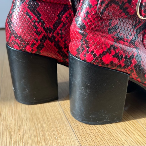 Go Jane - Snake Me Out Pointy Block Heel Booties - Picture 8 of 9